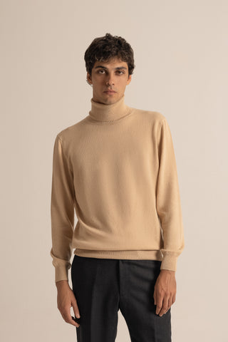 Vicuña Turtle Neck  | Champagne